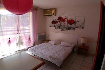 هتل Hôtelrésidence Bear