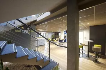Hotel Ibis Budget Pau Est