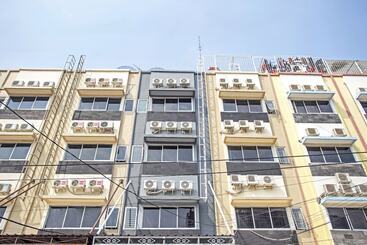 Pensão Reddoorz @ Mangga Besar 2