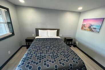 فندق على الطريق Hillsboro Inn & Suites