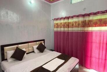 Hotel Himalayan View