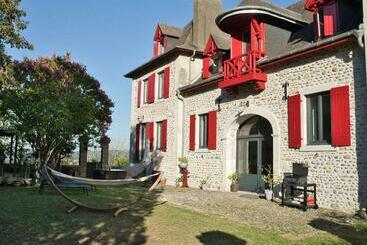 Bed and Breakfast Les Tanalis   Chambres D Hôtes & Gîte