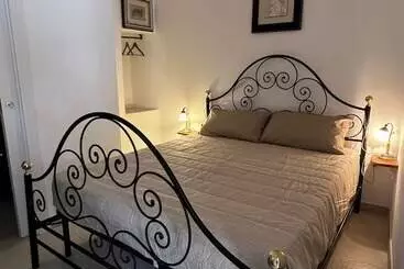 Aamiaismajoitus (B&B) Locazione Turistica Il Boschetto