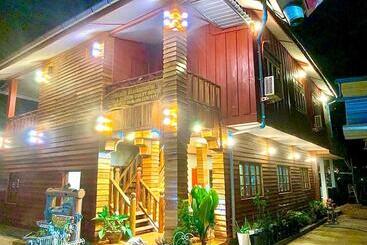 ペンション Inthila Garden Guest House