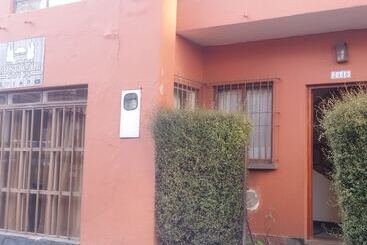 בית מלון כפרי Rusticall