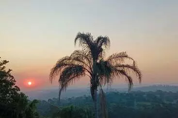 Aamiaismajoitus (B&B) Cosmic Moments Guest House