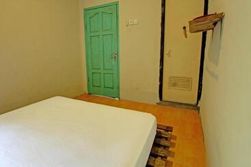 Szálloda Oyo 92825 Kamar Lombok