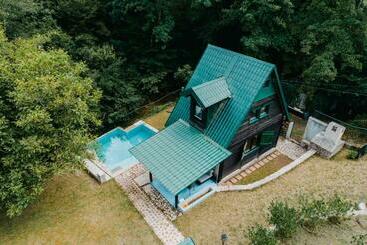 ペンション Koliba Taman