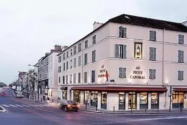 Hotel Au Petit Caporal