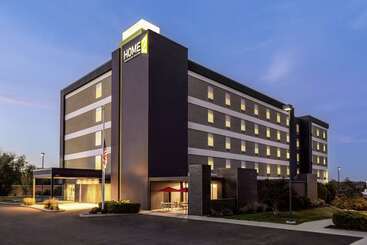 Отель Home2 Suites By Hilton York