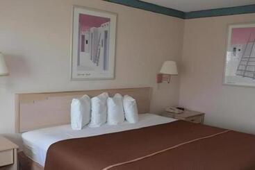 هتل Travelodge by Wyndham Gallup