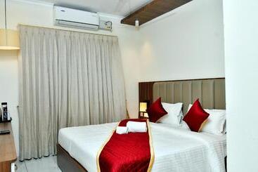 Hotel Kailash Residency