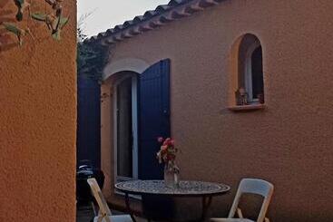 بنسيون Chambre D Hôte La Cicala