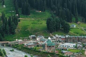 Mitra Hostel Sonamarg