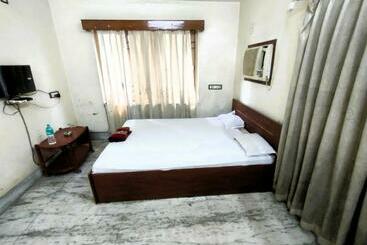 Hotel Staymaker Retro Residency