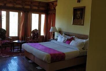 Hotel The Druk Ladakh