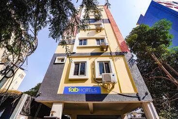 Collection O Rs Hotel & Guest House