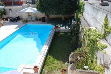 פונדק Relais Delle Ceramiche