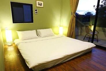 Otel At Home Guest House