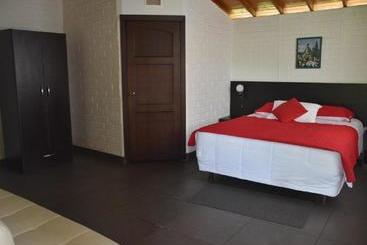 בית מלון כפרי Hostería Rosa Blanca