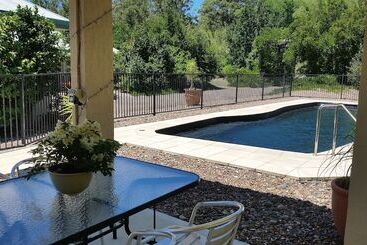 酒店 Mescal S At Pampoolah B&b