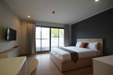 アパートホテル Sereine Sukhumvit 39