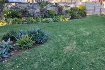 Pensione Eloff S Guest House