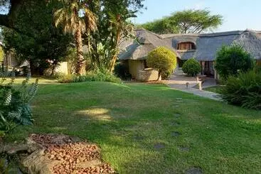 Pension Ekuphumleni Holistic Healing Center