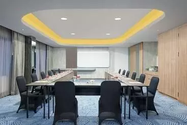 ホテル Harper Banjarmasin By Aston