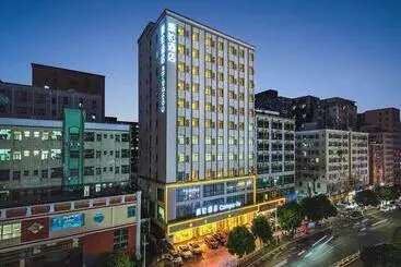 ホテル Campanile Shenzhen Longhua Dalang Business Centre