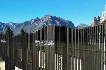 Lecco Hostel & Rooms