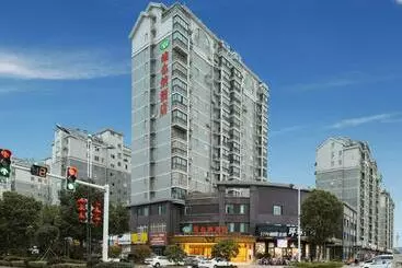 Vienna Hotel Yangzhou Gaoyou Dongfangyujing