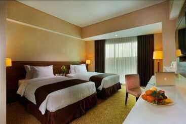 هتل Horison Lampung