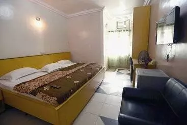 Hotel Semper Diamond Lodge