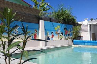 Aamiaismajoitus (B&B) Villa Grondin