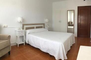 پانسیون Hostal Casa Enrique