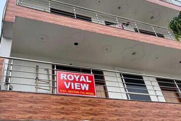 Hotel Collection O 83527 Royal View