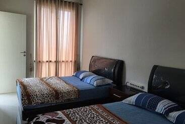 Turistlägenheter The Villaku Batu