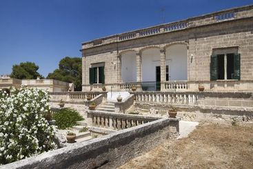 Ház Villa Leone Maggio