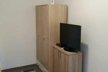 پانسیون Rooms Adrijana