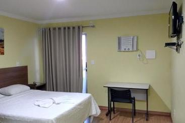 酒店 Pousada Coqueiral