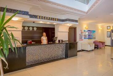 Resort Otel Clover Magic Park Beach