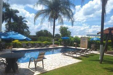 Hôtel Green Village