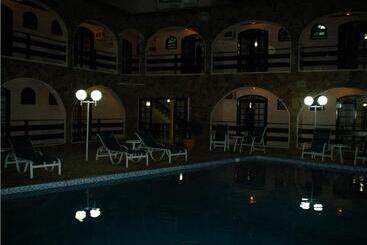 Hotel Velinn Pousada Casa De Pedra Ilhabela