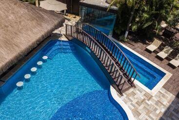 فندق Pousada Recanto Do Lobo