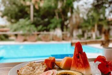 בית מלון כפרי Pousada Wind Paracuru