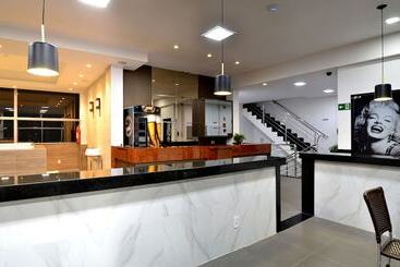 Porto Minas Hotel E Convenções