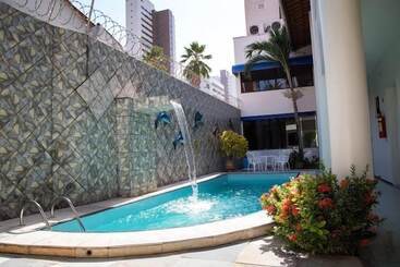 בית מלון כפרי Poyares