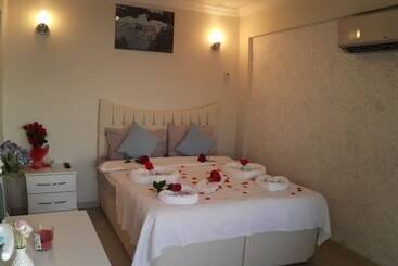 酒店 Yasemin Suite