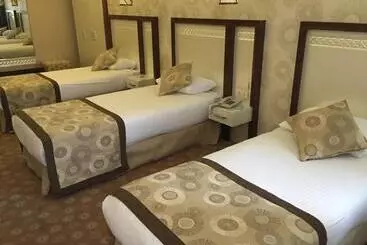 Cenas Otel